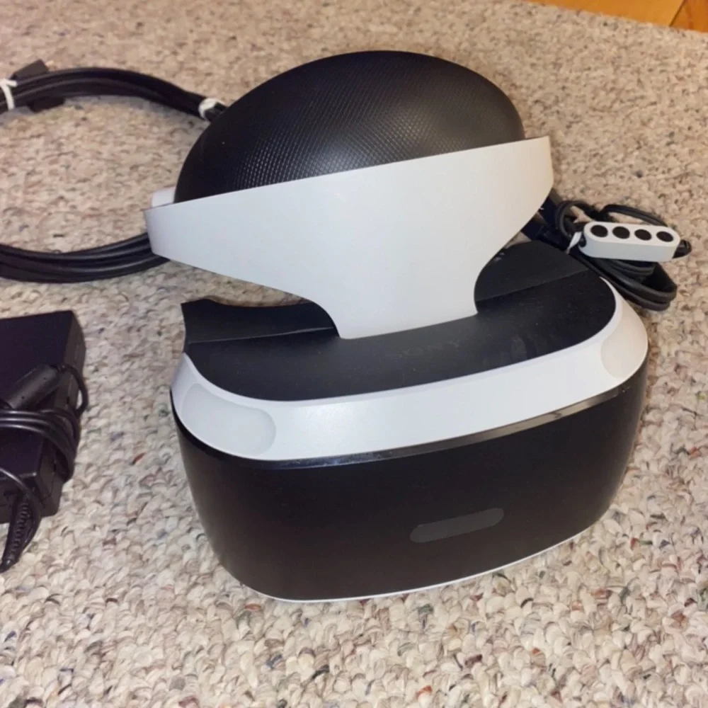 Playstation VR Headset Sony PSVR PS4 PS5 Bundle Headset + Camera + Remotes